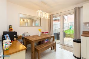 Kitchen/Diner- click for photo gallery